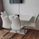 Na Ursynowie Apartment *